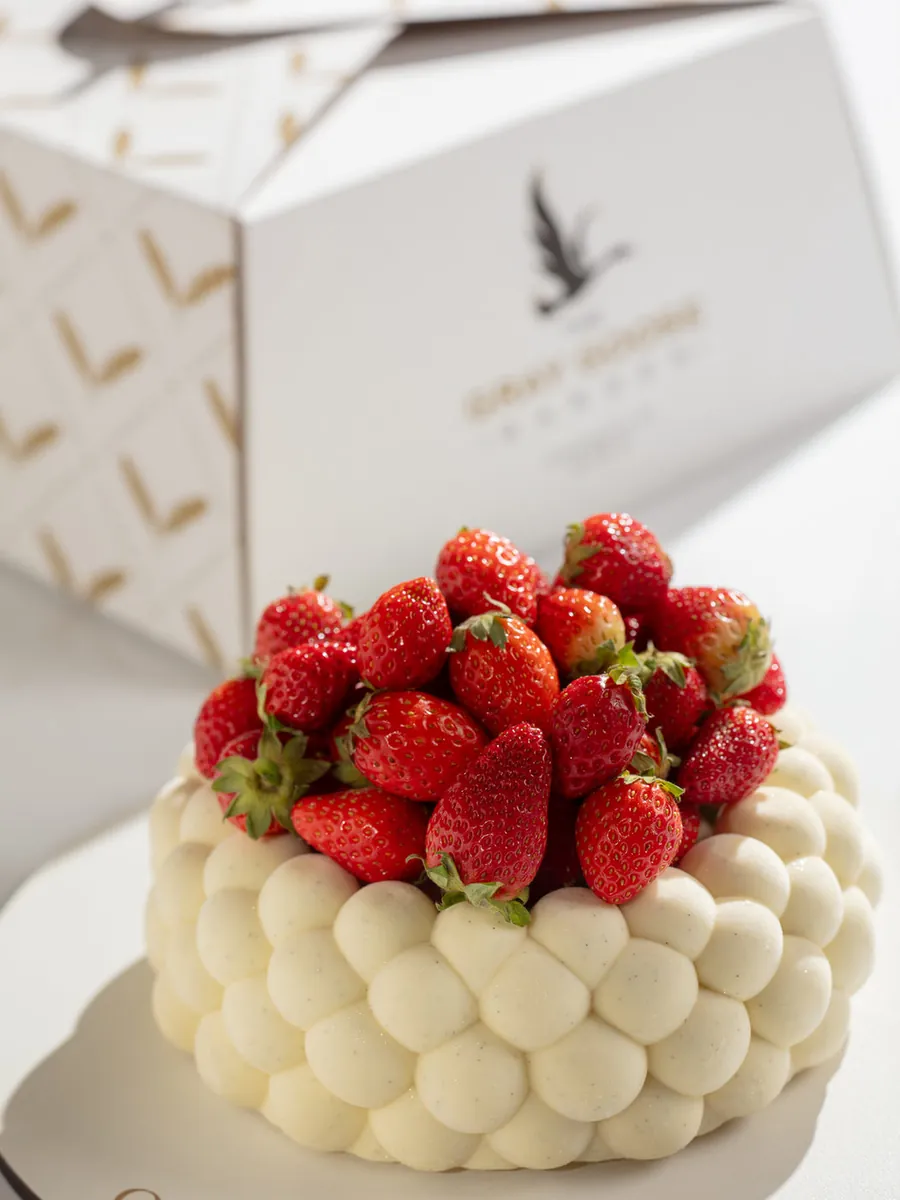 Strawberry cake